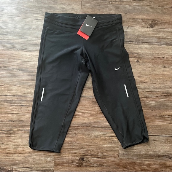 NEW Nike Dri-Fit black cropped running pants womens size M new NWT - Picture 1 of 10
